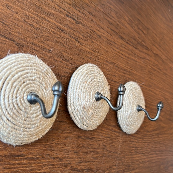 Set of 7 decorative wall hooks - Picture 9 of 10